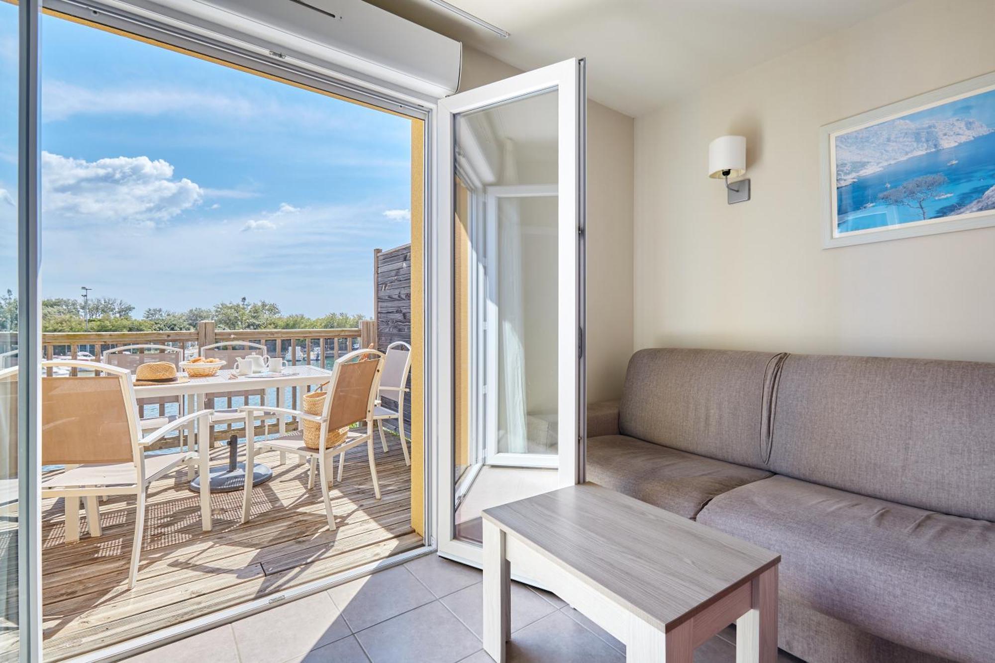 Residence Odalys Du Golfe Agde Exteriör bild