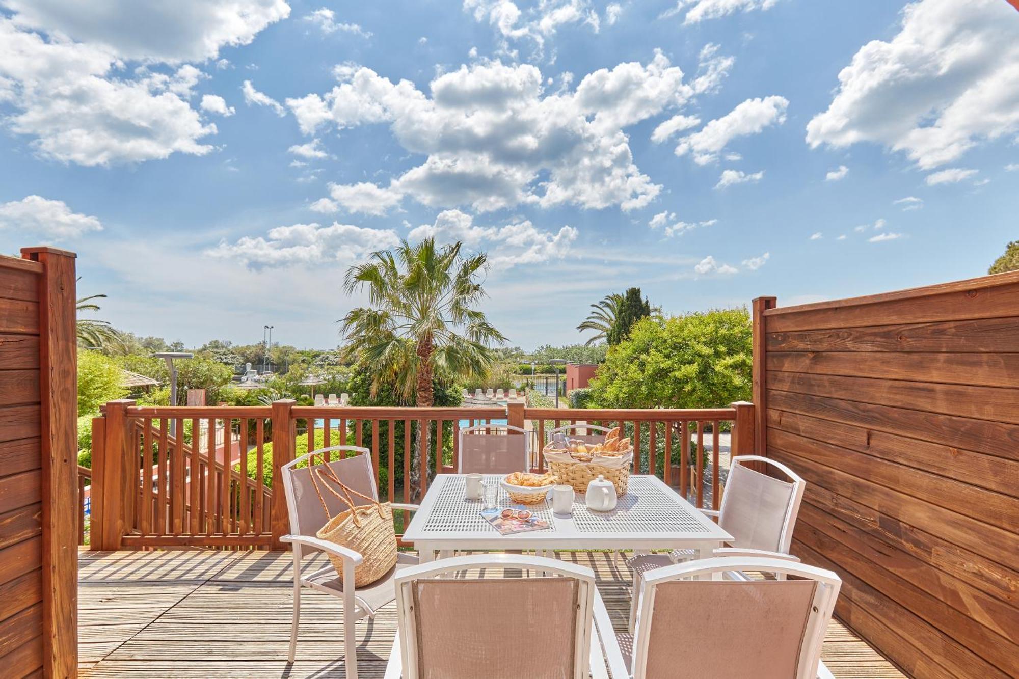 Residence Odalys Du Golfe Agde Exteriör bild
