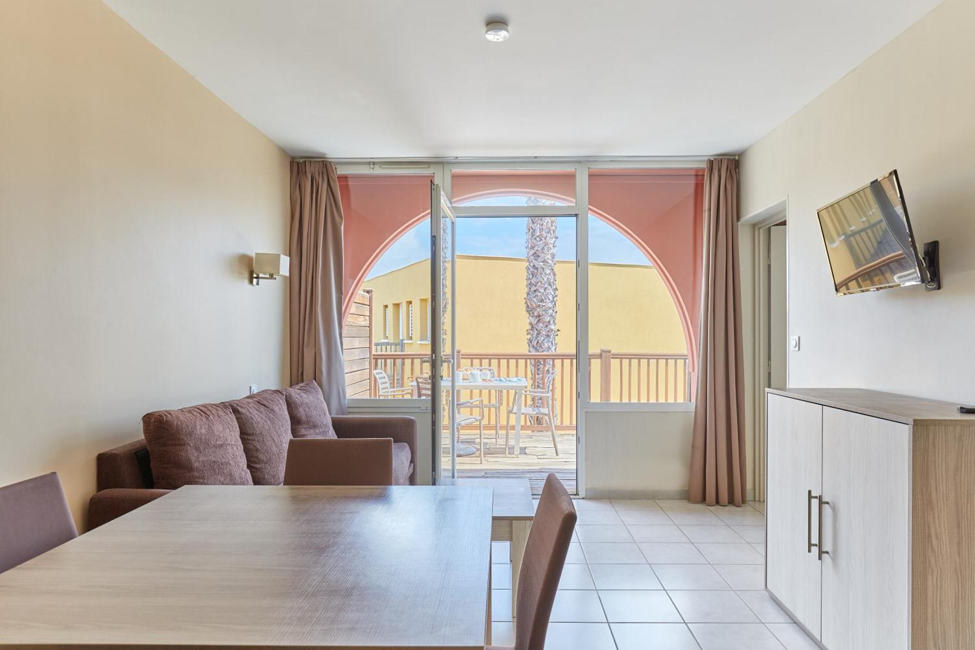Residence Odalys Du Golfe Agde Exteriör bild