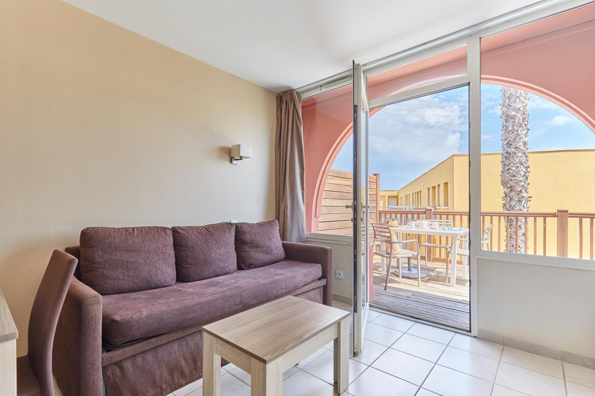 Residence Odalys Du Golfe Agde Exteriör bild